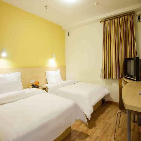 7Days Inn Haikou Hong Kong City Εξωτερικό φωτογραφία