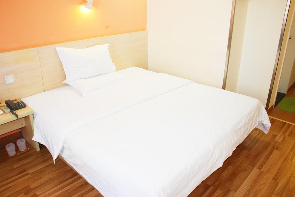 7Days Inn Haikou Hong Kong City Εξωτερικό φωτογραφία
