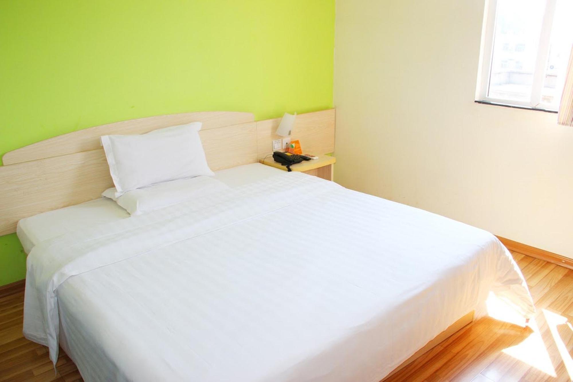 7Days Inn Haikou Hong Kong City Εξωτερικό φωτογραφία