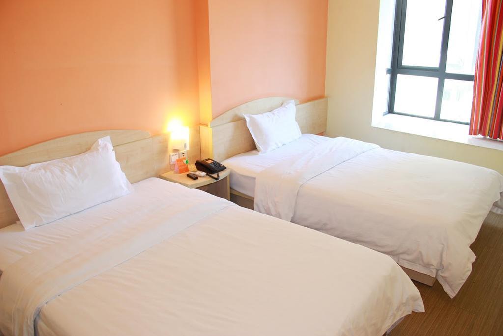 7Days Inn Haikou Hong Kong City Εξωτερικό φωτογραφία