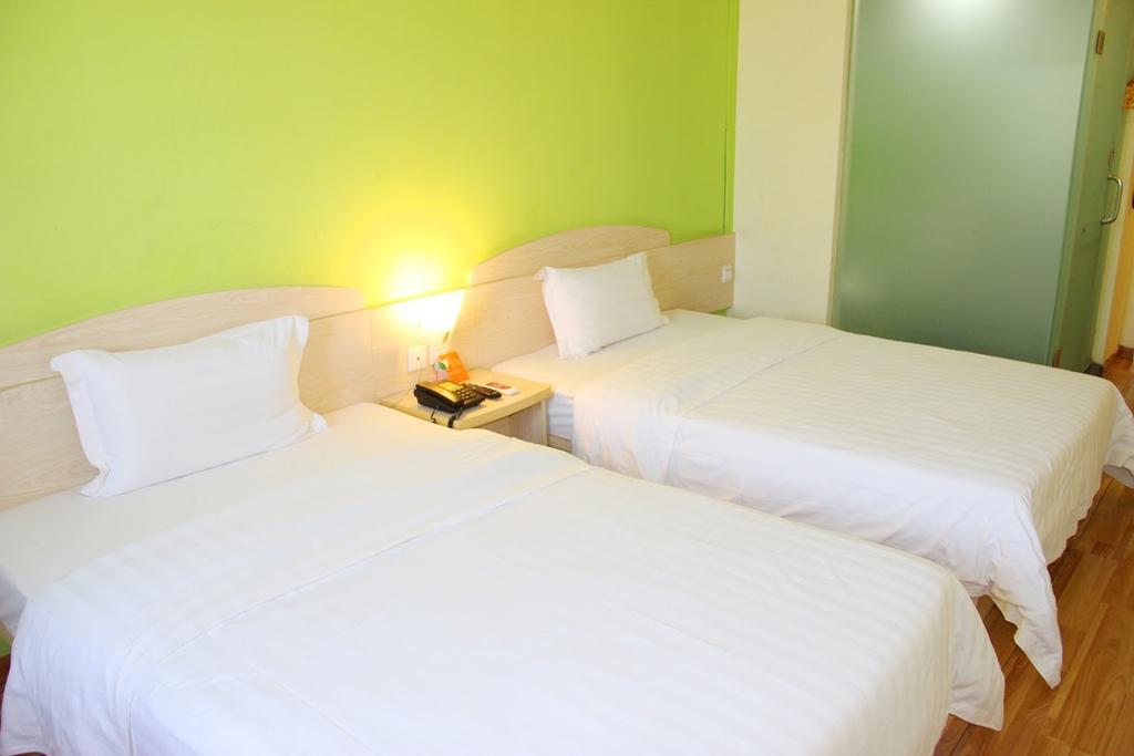 7Days Inn Haikou Hong Kong City Εξωτερικό φωτογραφία